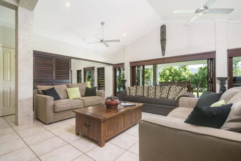 Tranquility By The Course Port Douglas - Accommodation Brunswick Heads 4