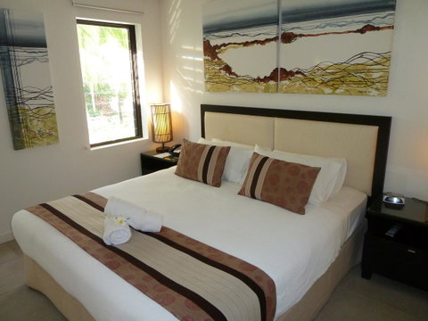 Penthouse 239 At See Temple Port Douglas - Accommodation Brunswick Heads 9