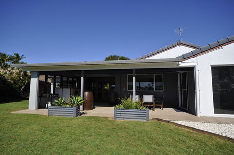 Bribie Island Canal Holiday Destination! - Accommodation Brunswick Heads 14