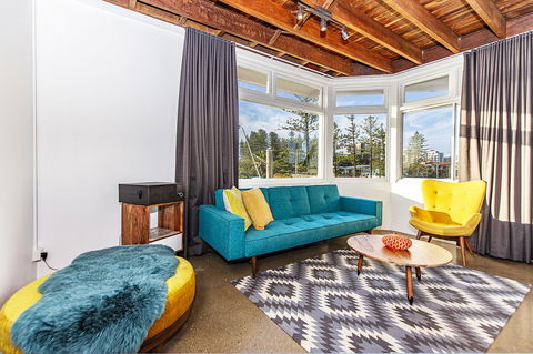 The Pink Hotel Coolangatta - Accommodation Brunswick Heads 18