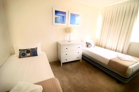 Grosvenor Beachfront Apartments Surfers Paradise - Accommodation Brunswick Heads 35