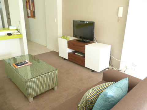 Grosvenor Beachfront Apartments Surfers Paradise - Accommodation Brunswick Heads 24