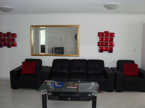 Grosvenor Beachfront Apartments Surfers Paradise - Accommodation Brunswick Heads 27