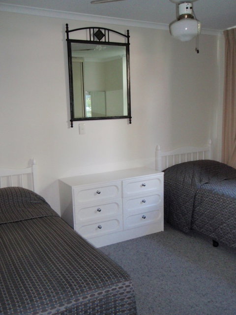 Grosvenor Beachfront Apartments Surfers Paradise - Accommodation Brunswick Heads 28