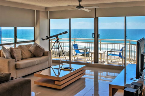 Seacrest Beachfront Apartments Surfers Paradise - Accommodation Brunswick Heads 30