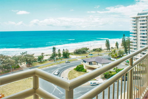 Seacrest Beachfront Apartments Surfers Paradise - Accommodation Brunswick Heads 11