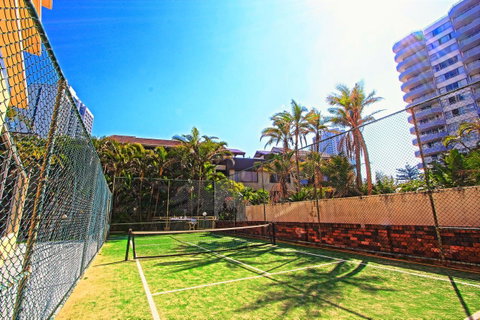 Seacrest Beachfront Apartments Surfers Paradise - Accommodation Brunswick Heads 16
