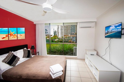 Seacrest Beachfront Apartments Surfers Paradise - Accommodation Brunswick Heads 8