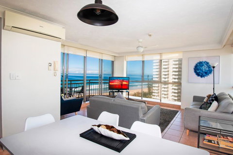 Seacrest Beachfront Apartments Surfers Paradise - Accommodation Brunswick Heads 21