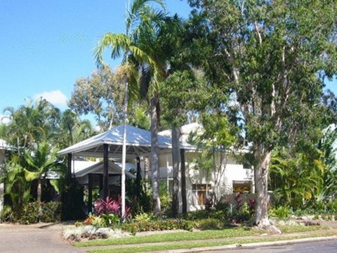 Port Douglas Retreat - Accommodation Brunswick Heads 4