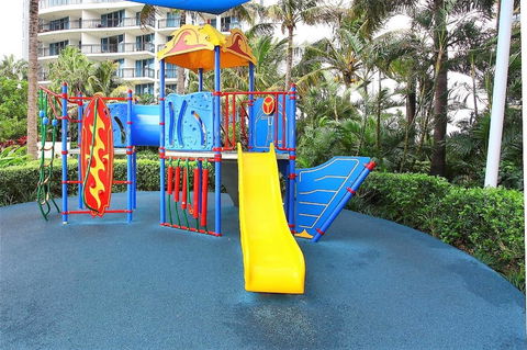 The Towers Of Chevron Renaissance - Holidays Gold Coast - Accommodation Brunswick Heads 11