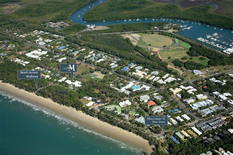 Mandalay Luxury Beachfront Apartments - Accommodation Brunswick Heads 13