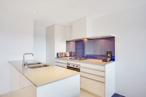 Mantra Circle On Cavill - Accommodation Brunswick Heads 33