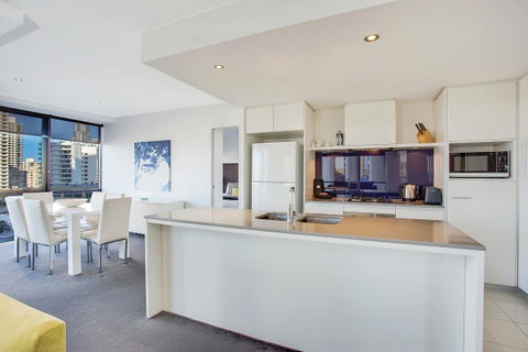 Mantra Circle On Cavill - Accommodation Brunswick Heads 19