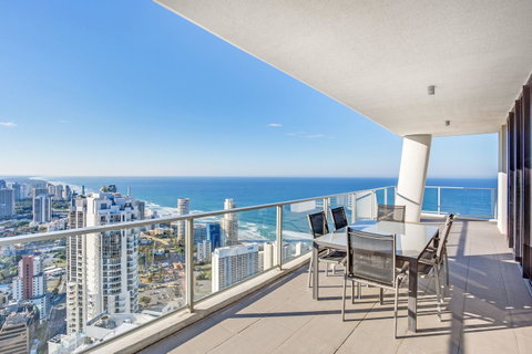 Mantra Circle On Cavill - Accommodation Brunswick Heads 10