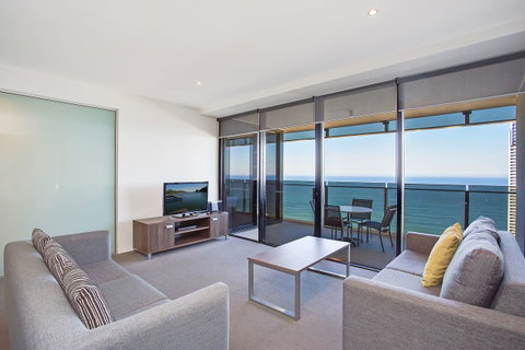 Mantra Circle On Cavill - Accommodation Brunswick Heads 13