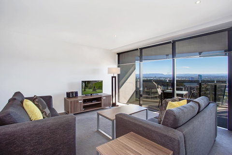 Mantra Circle On Cavill - Accommodation Brunswick Heads 38