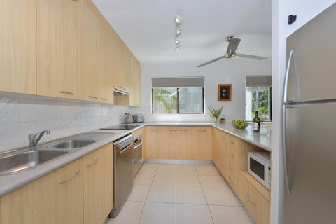 Seascape Holidays - Tropical Reef Apartments - Accommodation Brunswick Heads 10
