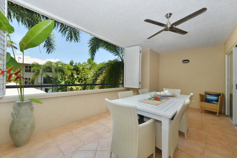 Cayman Villas Port Douglas - Accommodation Brunswick Heads 37