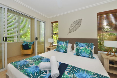 Cayman Villas Port Douglas - Accommodation Brunswick Heads 32