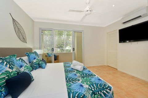 Cayman Villas Port Douglas - Accommodation Brunswick Heads 31