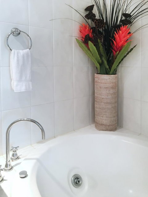 Cayman Villas Port Douglas - Accommodation Brunswick Heads 15