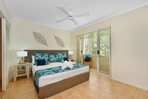 Cayman Villas Port Douglas - Accommodation Brunswick Heads 28