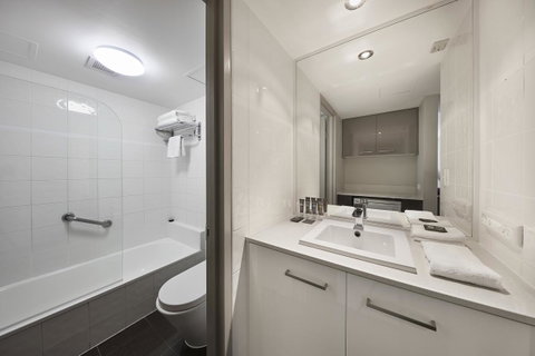 Novotel Surfers Paradise - Accommodation Brunswick Heads 19