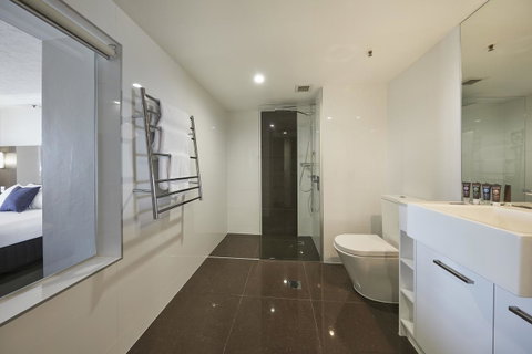 Novotel Surfers Paradise - Accommodation Brunswick Heads 30