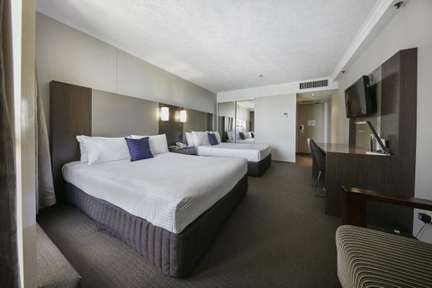Novotel Surfers Paradise - Accommodation Brunswick Heads 11