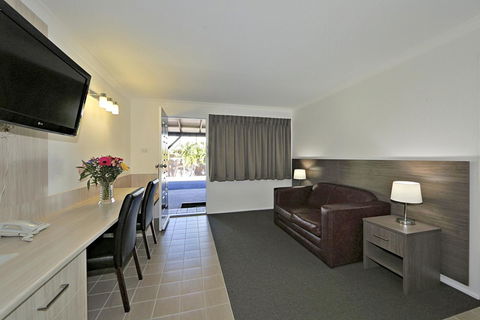 Smart Motels Bert Hinkler - Accommodation Brunswick Heads 29