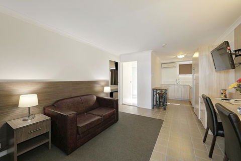 Smart Motels Bert Hinkler - Accommodation Brunswick Heads 32