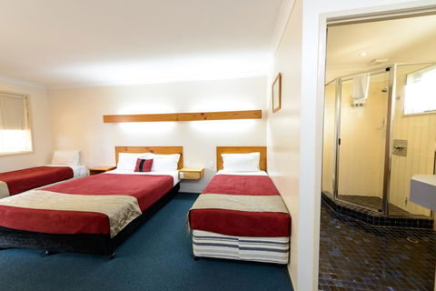 Smart Motels Bert Hinkler - Accommodation Brunswick Heads 3