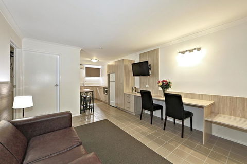 Smart Motels Bert Hinkler - Accommodation Brunswick Heads 31