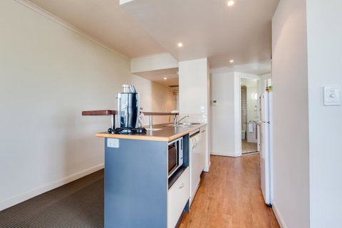 Central Cosmo Apartment Hotel - Accommodation Brunswick Heads 10