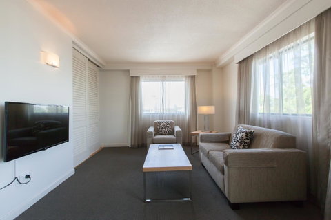Central Cosmo Apartment Hotel - Accommodation Brunswick Heads 5