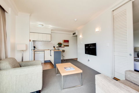 Central Cosmo Apartment Hotel - Accommodation Brunswick Heads 31