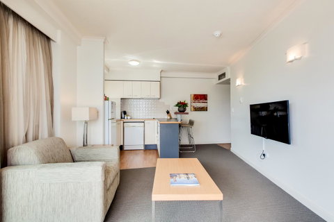 Central Cosmo Apartment Hotel - Accommodation Brunswick Heads 30
