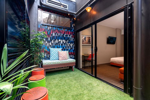 The Constance Fortitude Valley - Accommodation Brunswick Heads 11