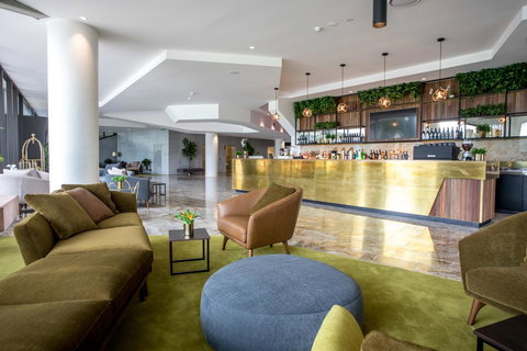 Eatons Hill Hotel - Accommodation Brunswick Heads 7