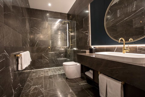 Eatons Hill Hotel - Accommodation Brunswick Heads 29