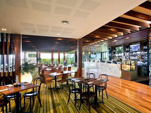 Eatons Hill Hotel - Accommodation Brunswick Heads 6