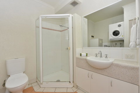 Seascape Holidays - Coral Apartments - Accommodation Brunswick Heads 2