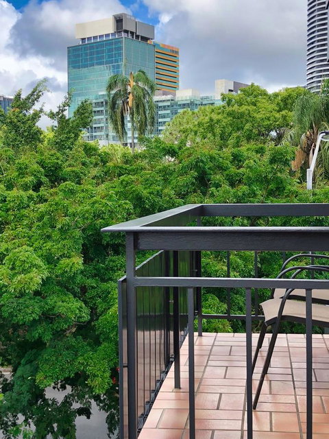 Soho Brisbane - Accommodation Brunswick Heads 30