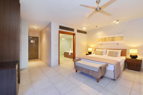 Club Tropical Resort - Official Onsite Reception & Check In - Accommodation Brunswick Heads 33