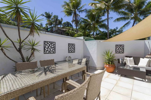 Club Tropical Resort - Official Onsite Reception & Check In - Accommodation Brunswick Heads 23
