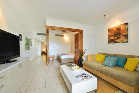 Club Tropical Resort - Official Onsite Reception & Check In - Accommodation Brunswick Heads 13
