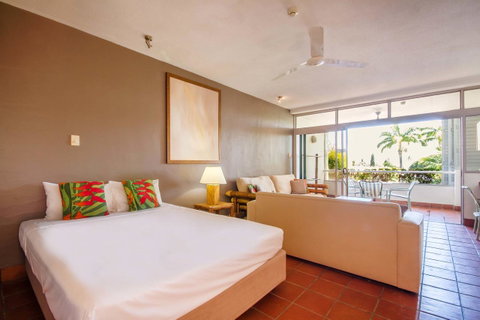 Club Tropical Resort - Official Onsite Reception & Check In - Accommodation Brunswick Heads 16