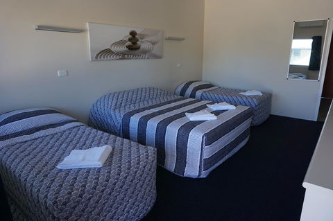 YAL Cairns - A Motel That Makes A Difference - Accommodation Brunswick Heads 17