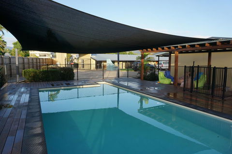 YAL Cairns - A Motel That Makes A Difference - Accommodation Brunswick Heads 28